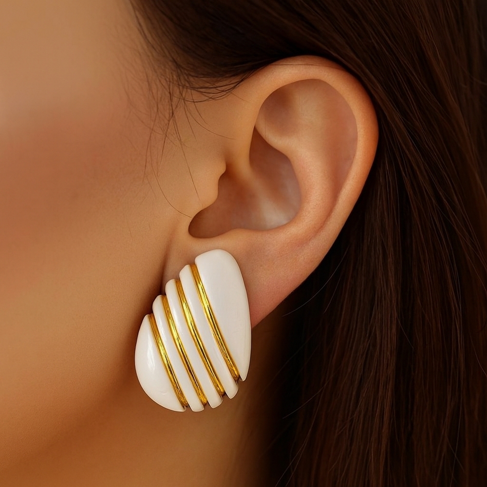 Bold Retro White & Gold-tone Stripe Teardrop Earrings – Women's Fashion Jewelry